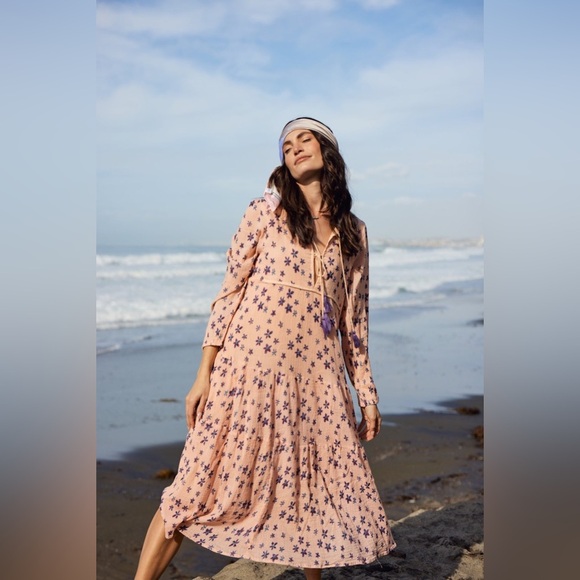 New with tags Gorgeous Blue Boheme Floral Midi Dress with Tassel Detail size S/M - Picture 7 of 8